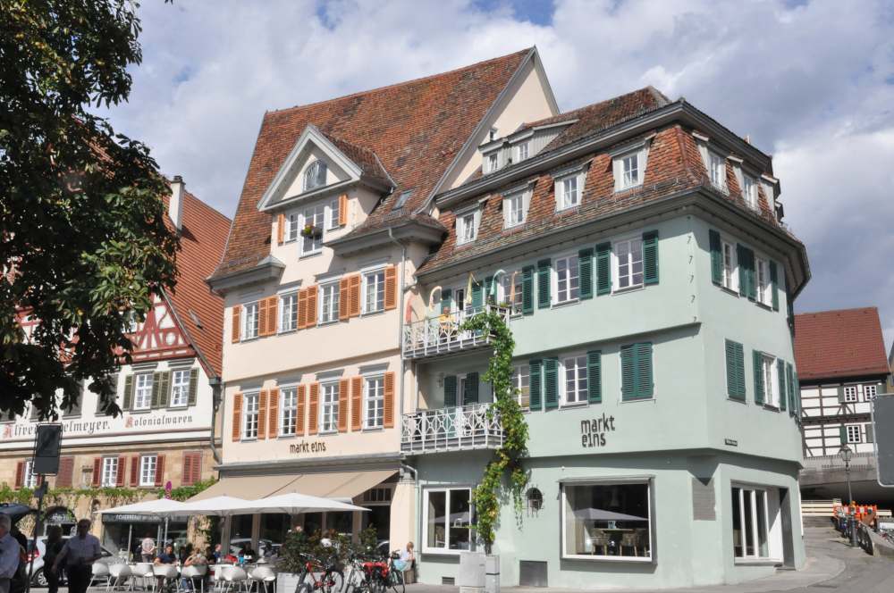 Marktplatz 1 / Mittlere Beutau 1